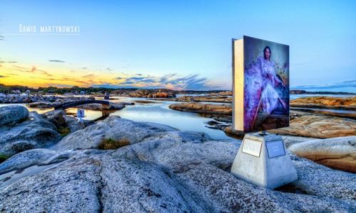 Zdj�cie NORWEGIA / Norway 2012 / Verdens Ende, Tjøme | Norway 2012 / Exhibition Of NORTHERN WOMEN IN CHANEL